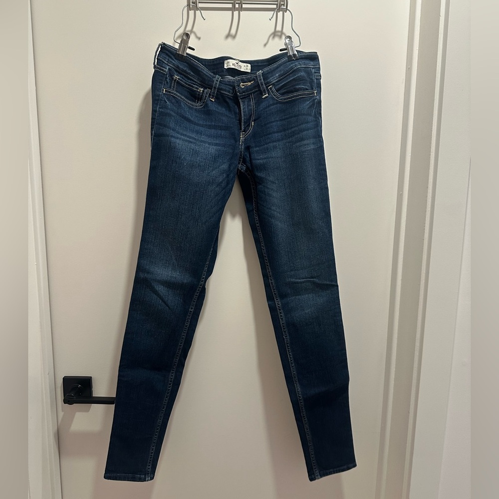 Hollister Skinny Jeans Size 3R (W26 L31)